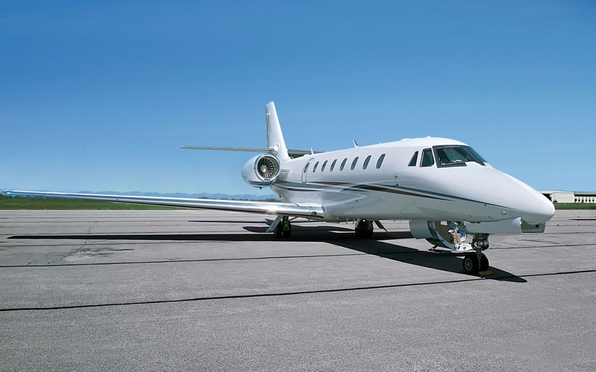 The Cost of Flying Private: How to Budget for a Charter Flight