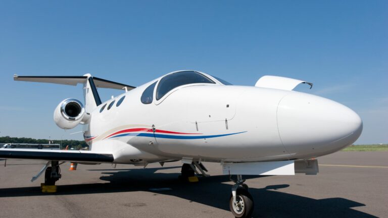 Top 5 Private Jets for Short Runways