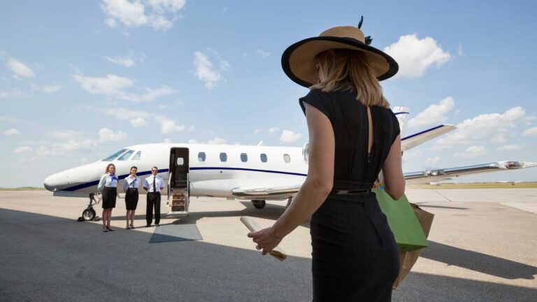 Celebrities with Private Jets: From Elon Musk to the Celine Dion