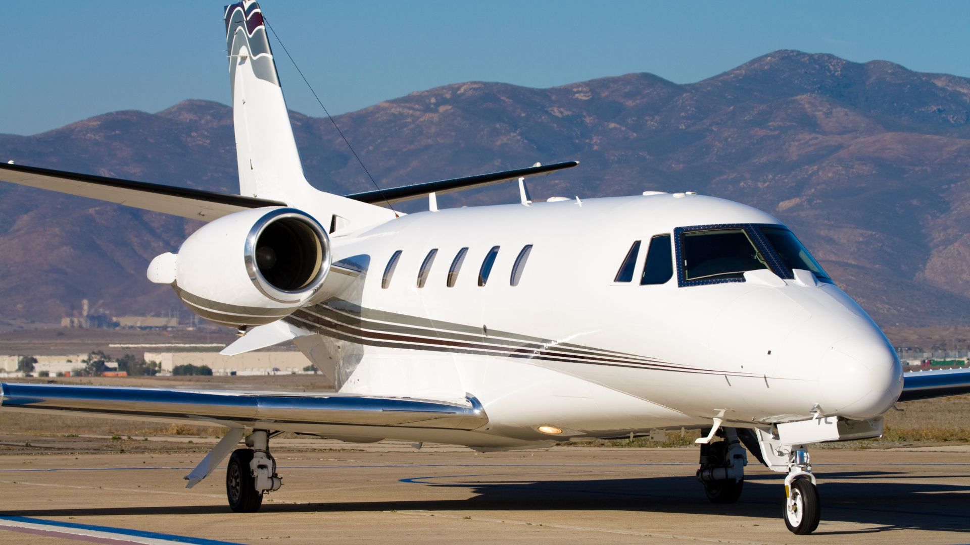 Private Jets for Sale: Where to Buy Pre-Owned Private Jet