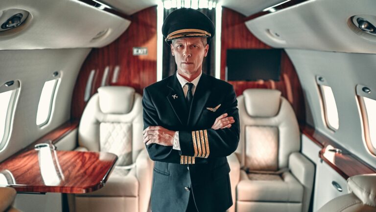 Top 12 Pilots Of All Time History